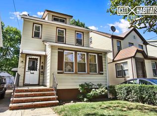 24108 145th Ave, Rosedale, NY 11422