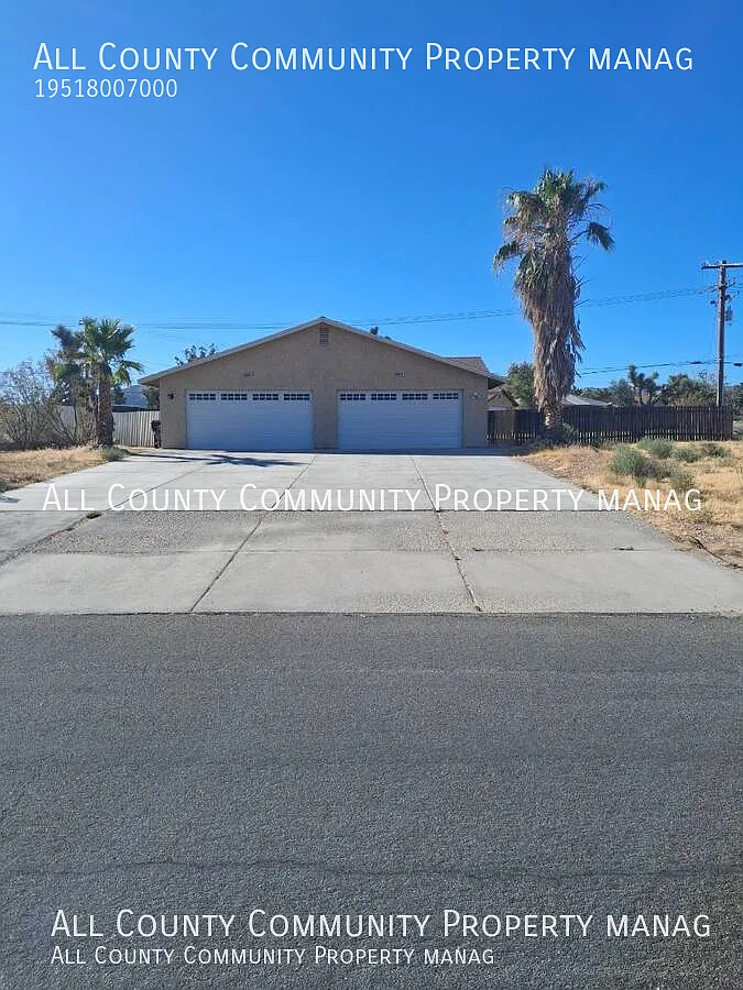 Townhome in Yucca Valley — Photo 1