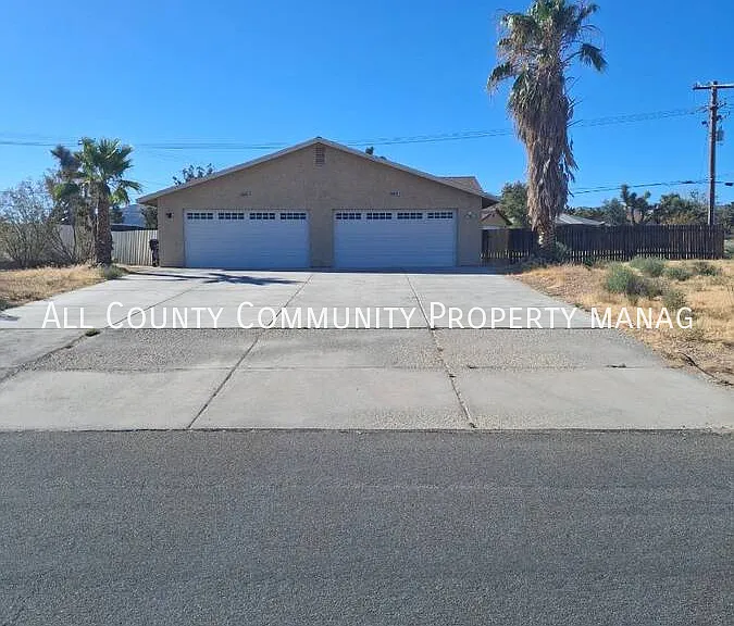 58439 Palisade Dr #B — Photo 1