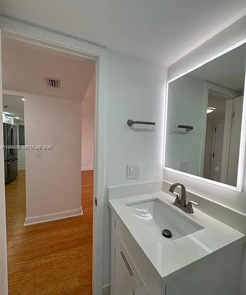801 N Venetian Dr #1103 — Photo 15