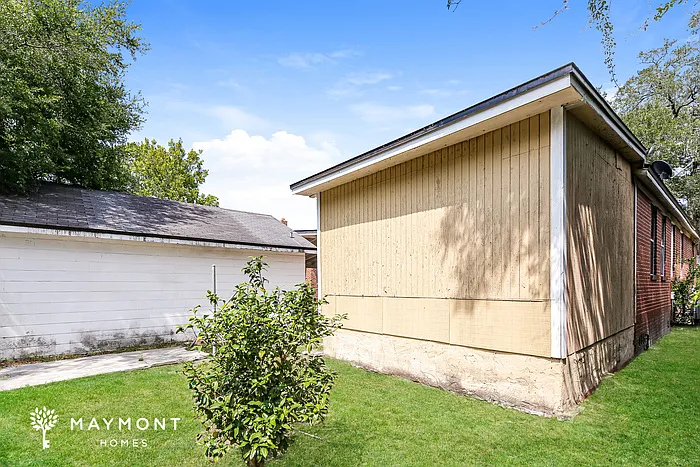 5610 Perry St — Photo 14