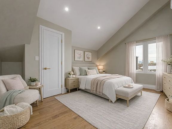 5th image of 135 Russell St #3A