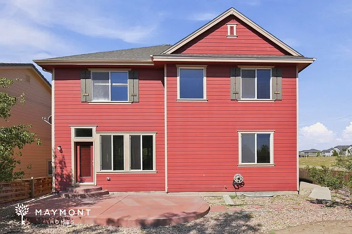 5 bed, 4.0 bath, 3176 sqft, $3,395 — Photo 3