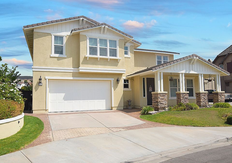 1st image of 935 Wild Iris Ct