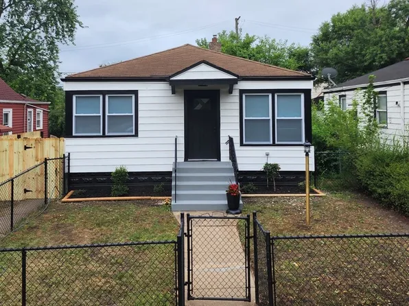 131 E 122nd St, Chicago, IL 60628