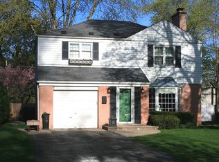 510 S Pine Ave, Arlington Heights, IL 60005