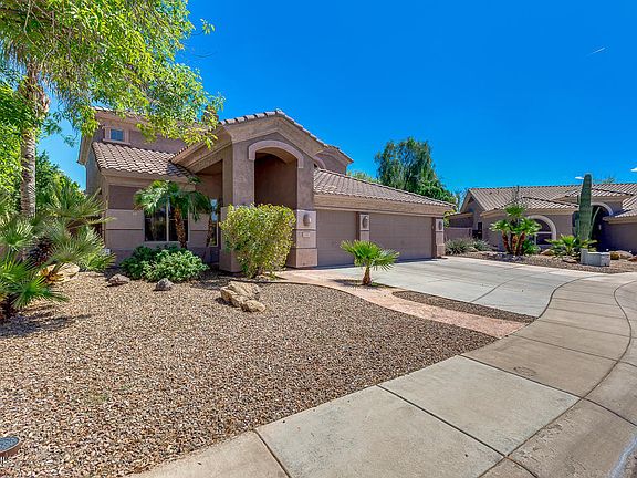 2nd image of 1373 S Sean Dr