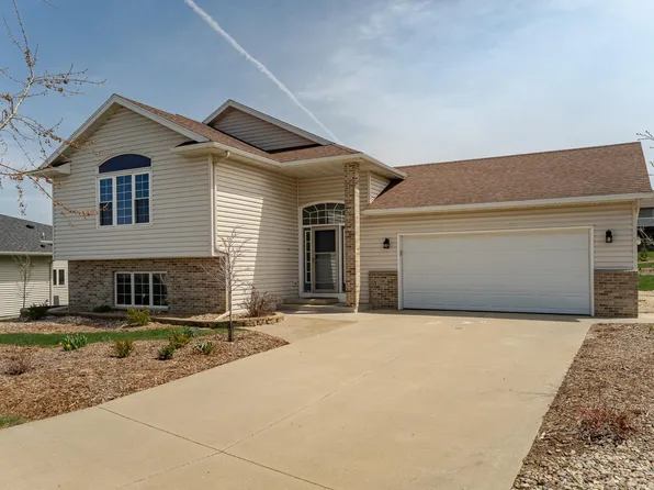 506 6th Pl NE, Byron, MN 55920