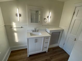 808 Central St #A, Oshkosh, WI 54901