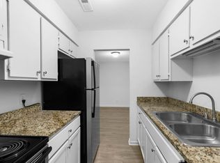 Glen Iris Place, Birmingham, AL 35205