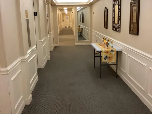 1825 Saint Julian Pl APT 9G, Columbia, SC 29204