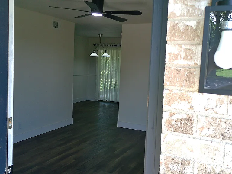 203 Idylwood Dr — Photo 13