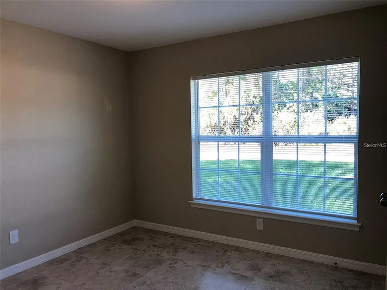 1546 Glenan Rd — Photo 16