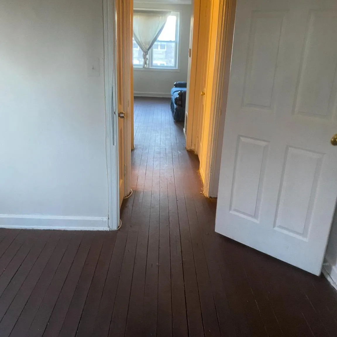 3 bed, 3.0 bath, 1104 sqft, $1,950 — Photo 3