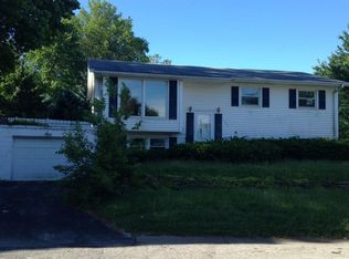 106 Swanson Dr, Shenandoah, IA 51601