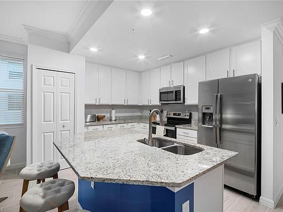 5th image of 43010 Greenway BLVD #228