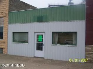 115 1st Ave E, Clark, SD 57225
