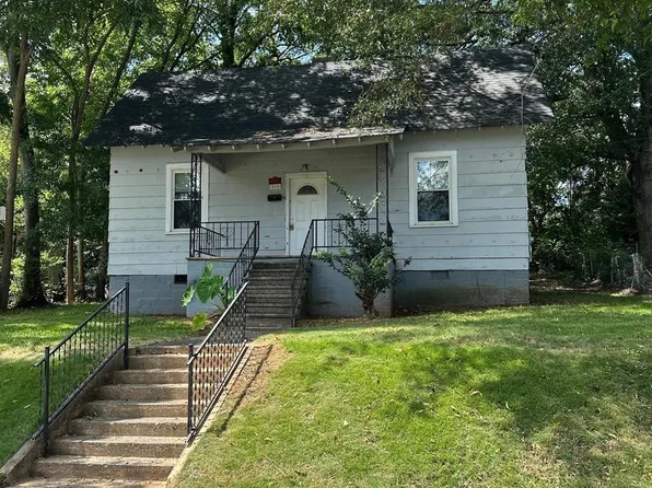 317 S King St, Gastonia, NC 28052