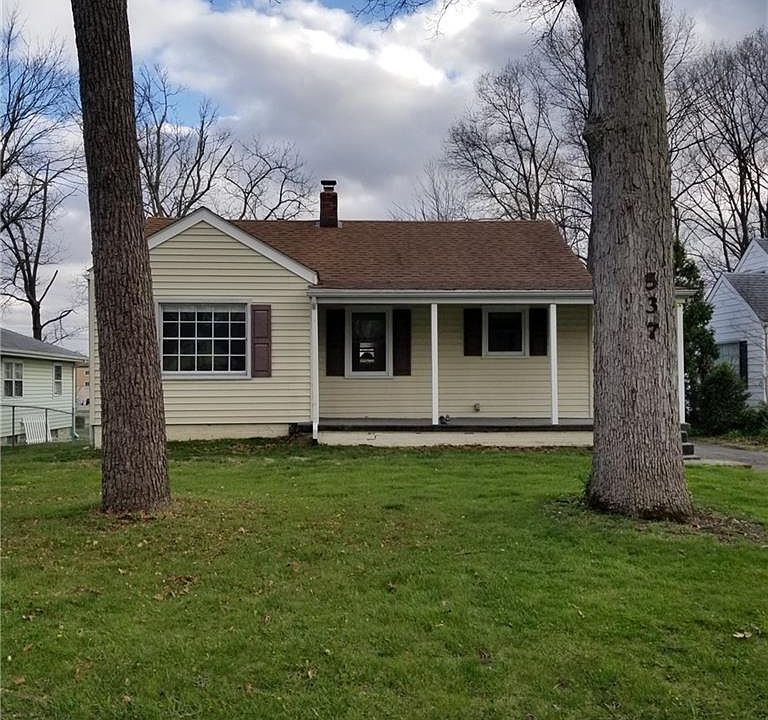1st image of 537 Hosier Dr