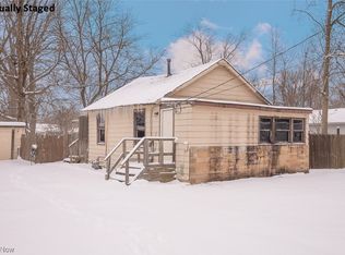 903 Oakwood Blvd, Painesville, OH 44077