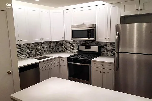 Rented by Sotheby's International Realty | media 2