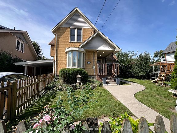 2nd image of 141 York St