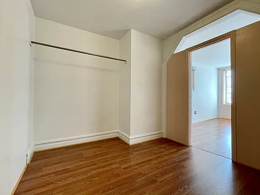 Rented by Capri Jet Realty Corp | media 15