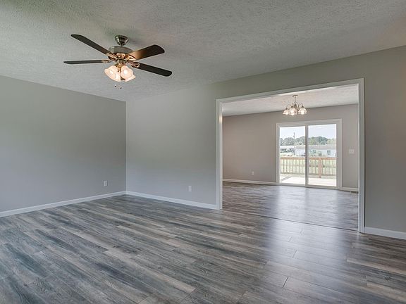 3rd image of 81 N B St Lot 83-84