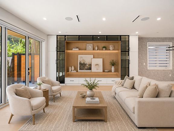 3rd image of 5969 Granville St #1