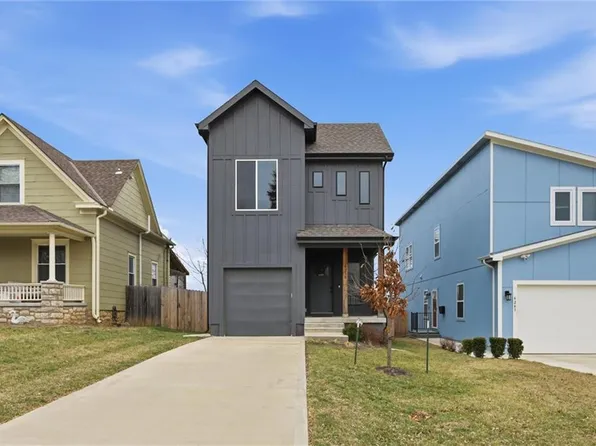 4239 Tracy Ave, Kansas City, MO 64110