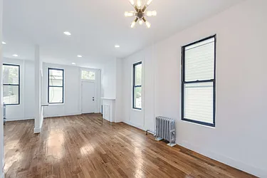 Rented by Real Team Brokerage