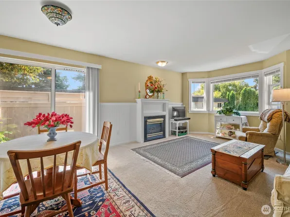 3356 Northwest Avenue #202, Bellingham, WA 98225