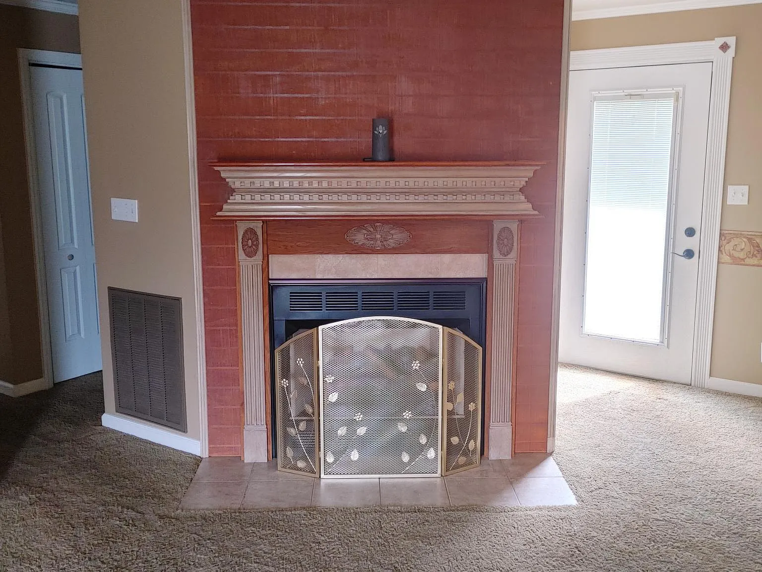 52 Grandview Dr — Photo 3