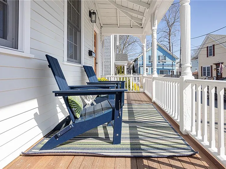 4 Gladding Ct — Photo 3
