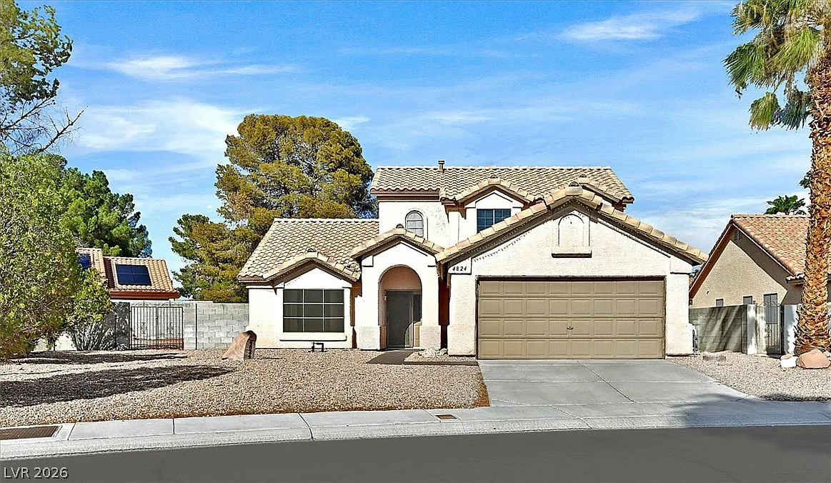 3 bed, 2.0 bath, 1880 sqft, $2,400 — Photo 1