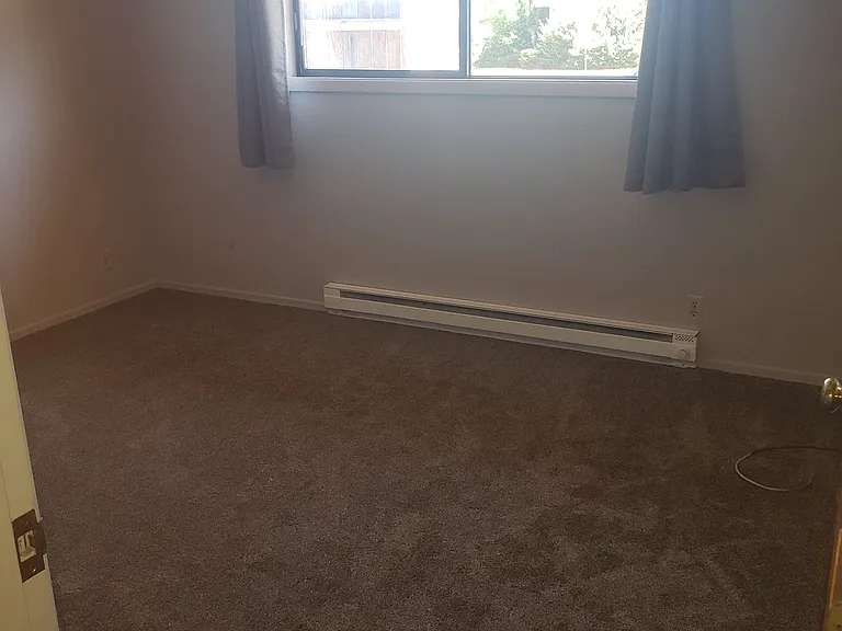 4012 Carson Dr SE — Photo 8