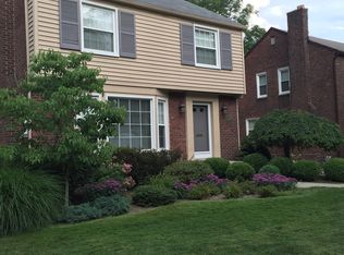 1516 Edgewood Dr, Royal Oak, MI