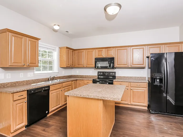 318 Jewel Haven Way — Photo 8