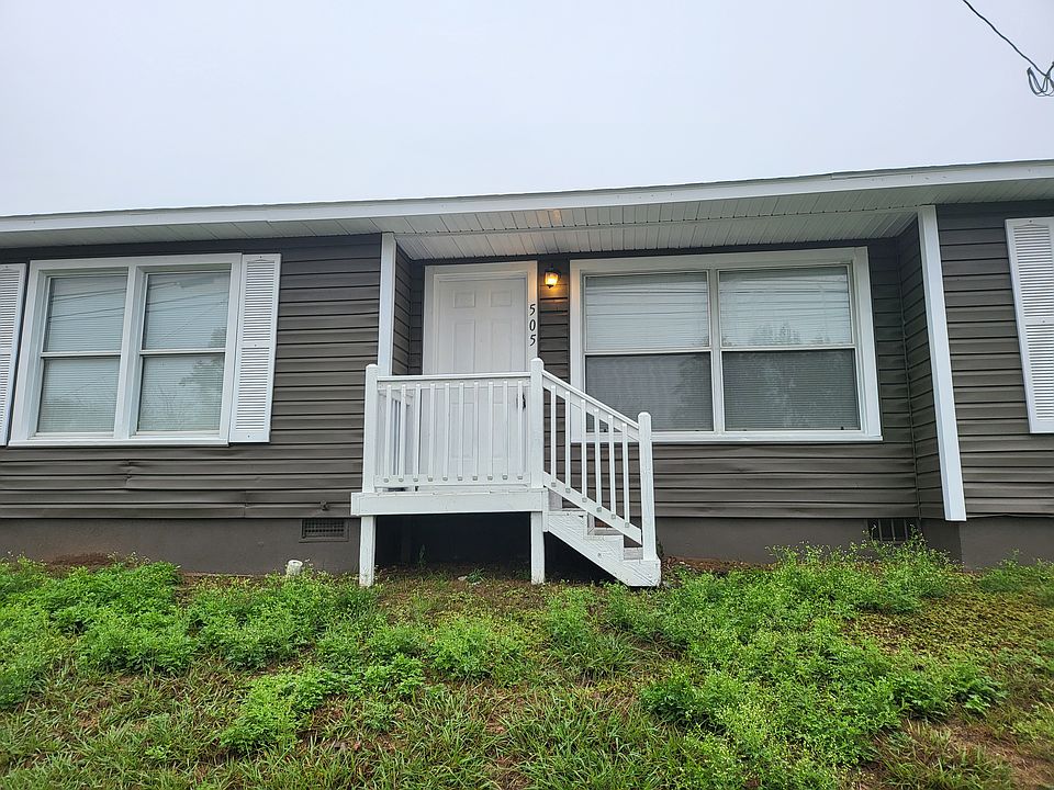 1st image of 505 E Wilbarger St