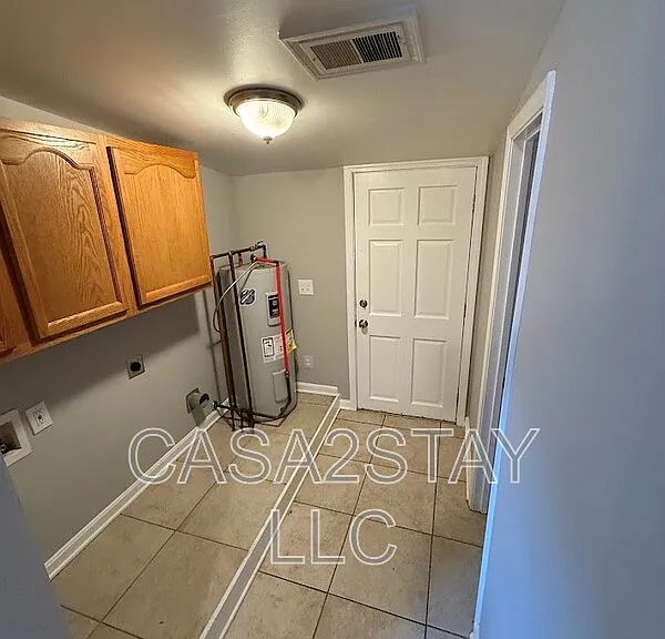 1129 Lincoln Ave — Photo 8