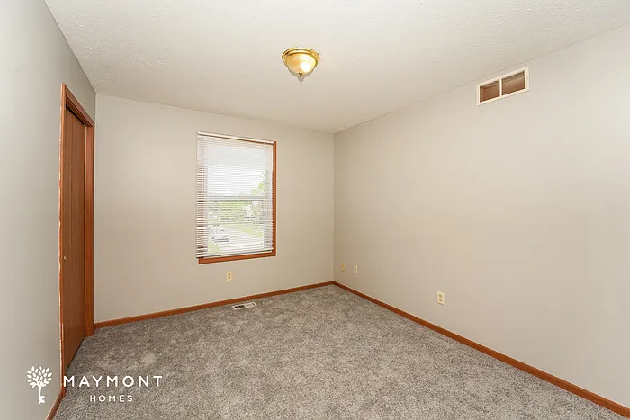 1305 Superior Ave — Photo 13