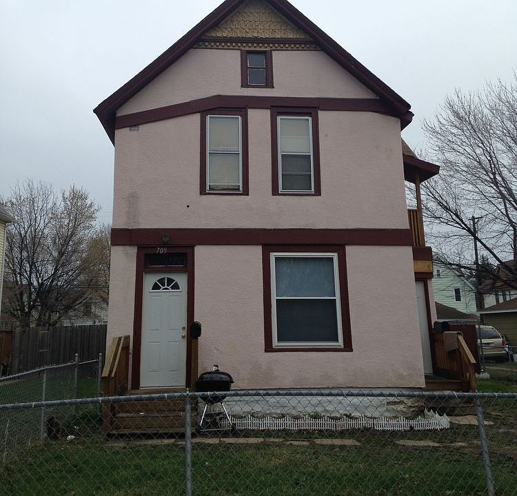 1st image of 707 Edmund Ave