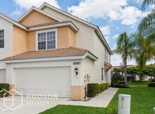 8461 Village Edge Cir, Fort Myers, FL 33919