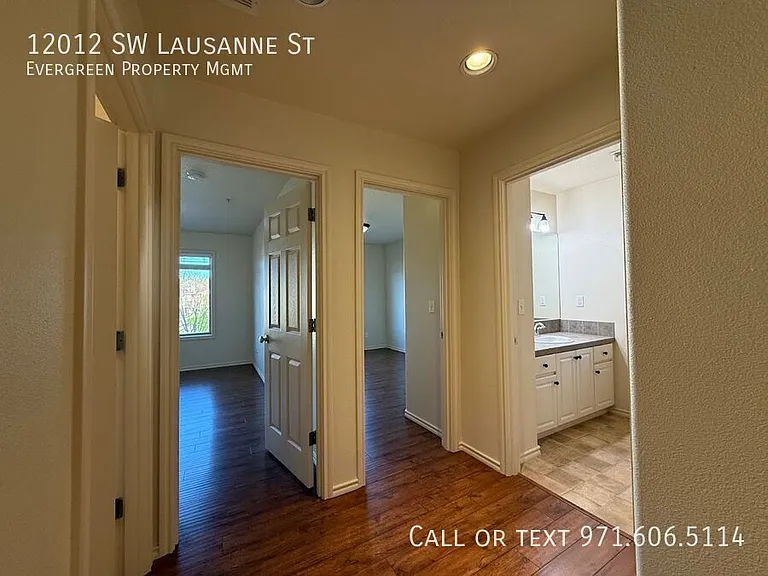 12012 SW Lausanne St — Photo 26