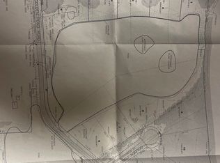 676 E Golden Pond Rd, Midland, MI 48642