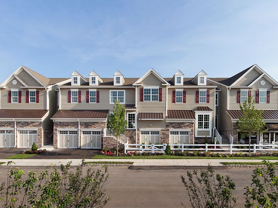 Luxurious Townhomes