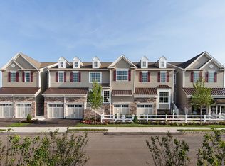 22 Braeburn Dr, Skillman, NJ 08558