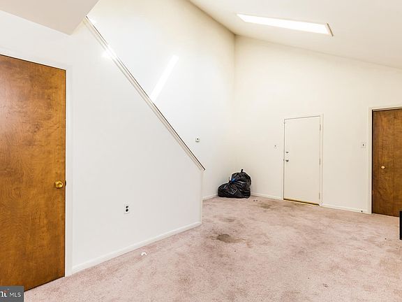 3rd image of 540 N 4th St APT D