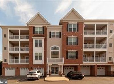 245 Breeders Cup Dr, Cherry Hill, NJ, 08002