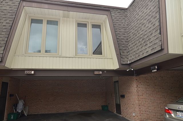 1st image of 1955 Tanglewood Dr #12